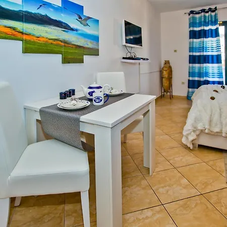 Aparthotel Art Deco Pape Hvar *