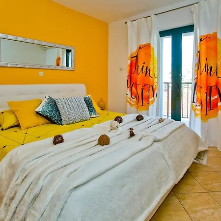 Art Deco Pape Hvar Aparthotel *