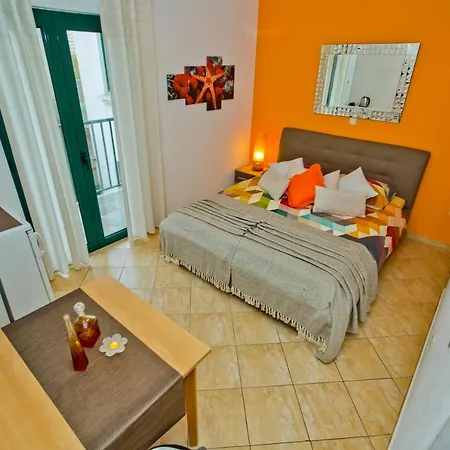 Aparthotel Art Deco Pape Hvar *