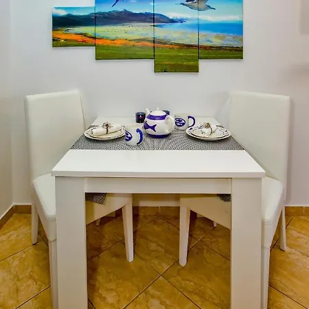 Art Deco Pape Hvar מלון דירות חוואר