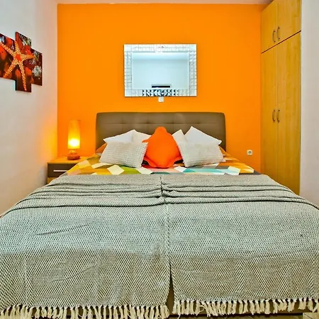 Art Deco Pape Hvar * חוואר