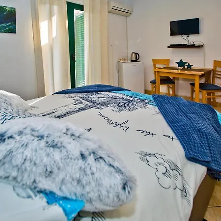 מלון דירות Art Deco Pape Hvar *