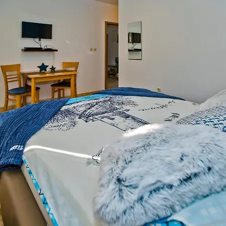 Lägenhetshotell Art Deco Pape Hvar